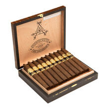 Load image into Gallery viewer, Montecristo 1935 Anniversary Nicaragua
