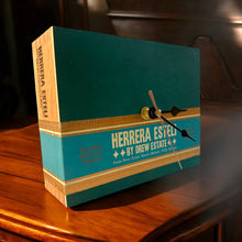 Load image into Gallery viewer, Herrera Esteli Cigar Box Clock