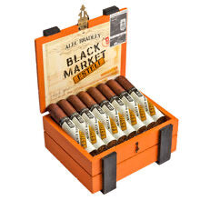 Load image into Gallery viewer, Alec Bradley Black Market Estelí