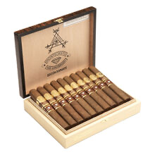 Montecristo 1935 Anniversary Diamante