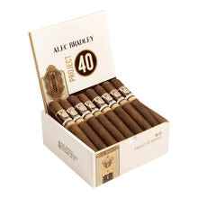 Alec Bradley Project 40 Maduro
